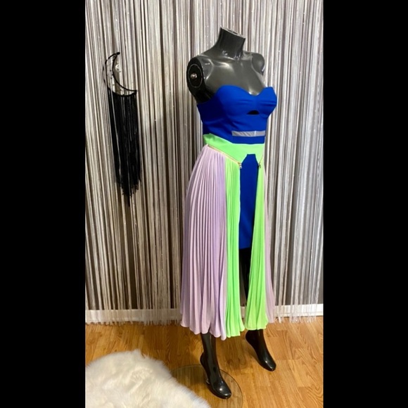 🔻SALE🔻TREE FLOOR🔹NEW WITH TAG - Picture 5 of 15